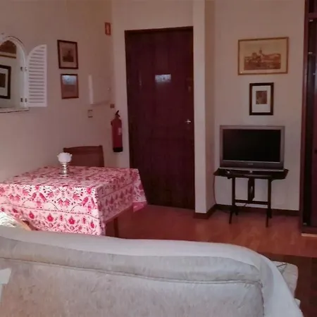 Апартаменты Charming Studio